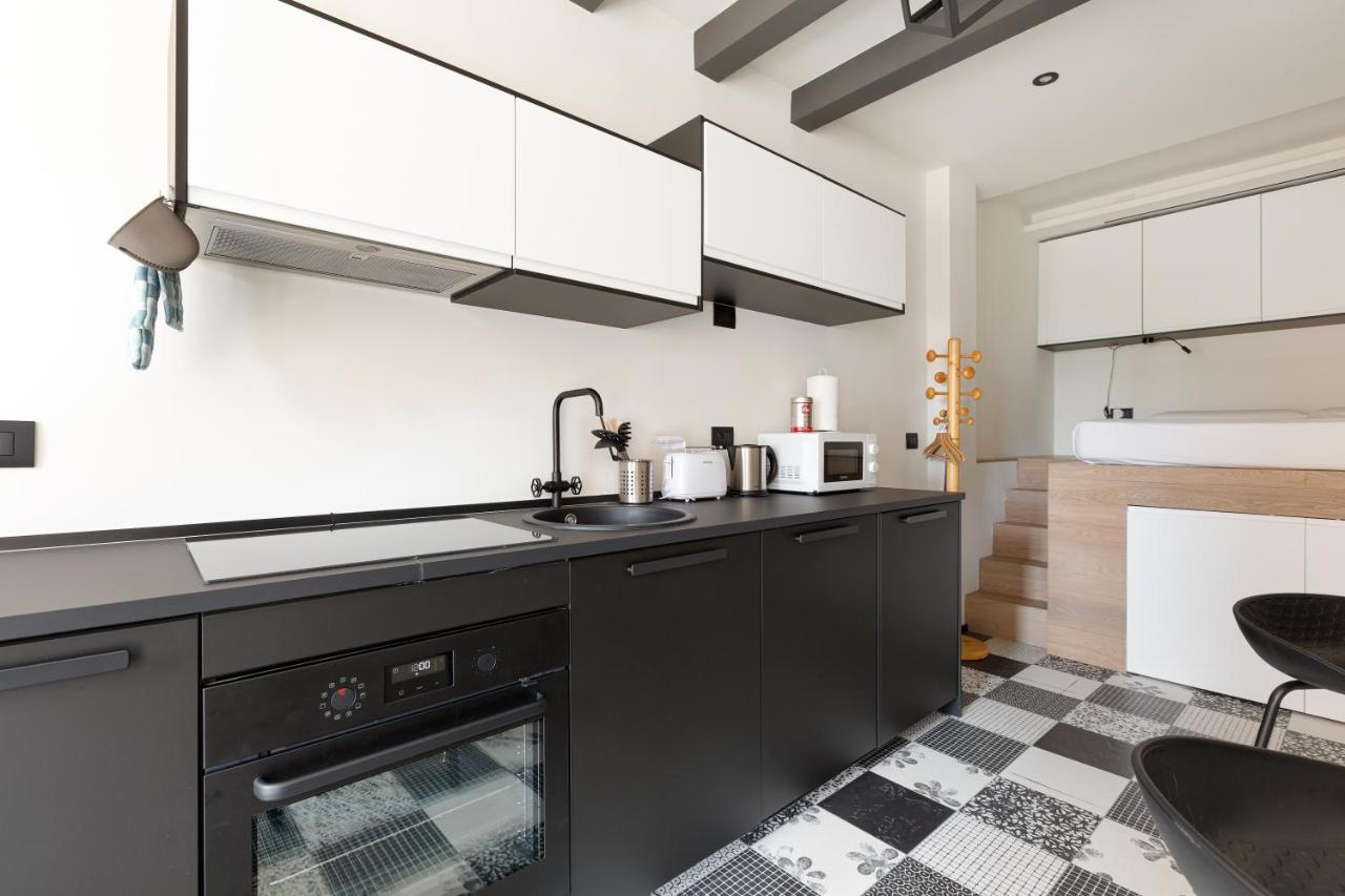 Milano Renovated Studio Apts Daire Dış mekan fotoğraf