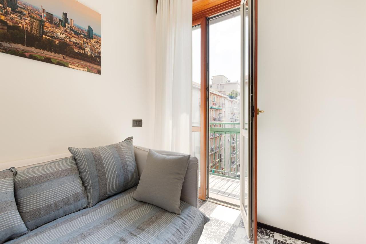 Milano Renovated Studio Apts Daire Dış mekan fotoğraf